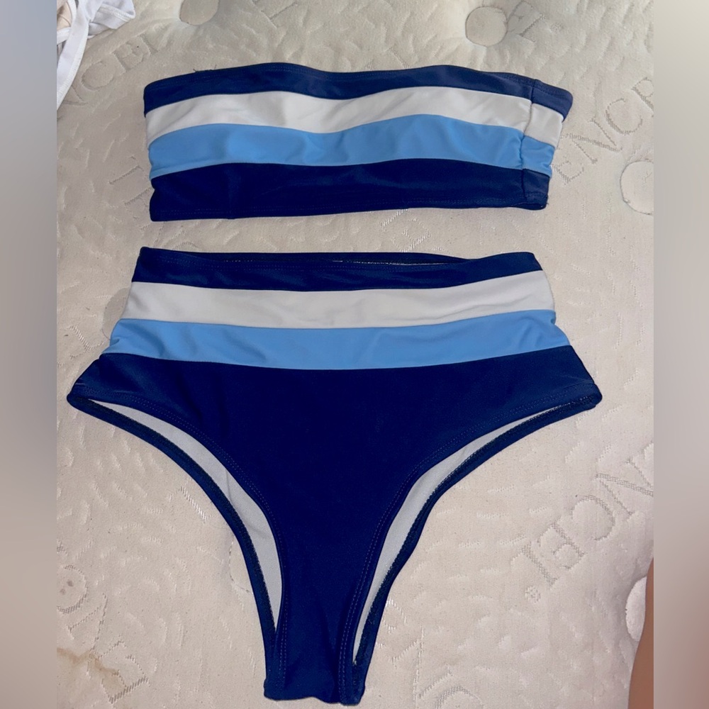 Blue high waisted bikini set! 💙🦋